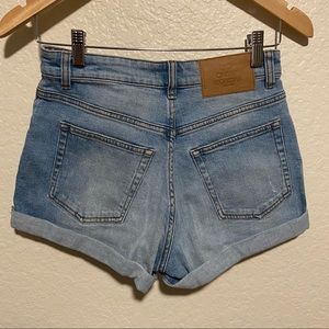 Cheap Monday Lightwash Jean shorts